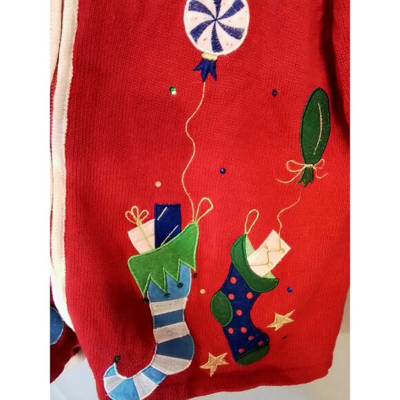 Tiara International;  Red Christmas vintage sweater - Picture 7 of 8